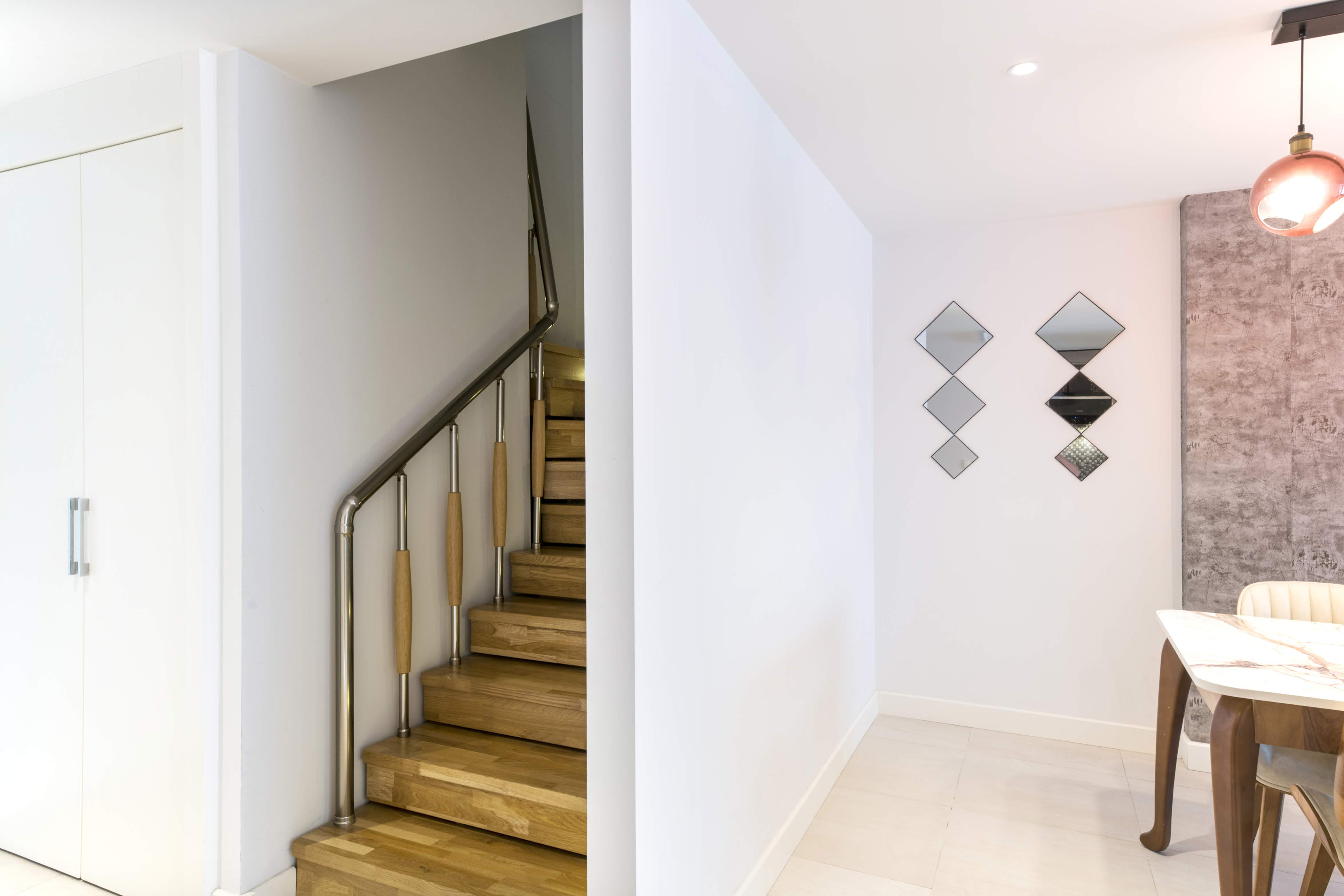 3 Bedroom Family Suite - Image 18